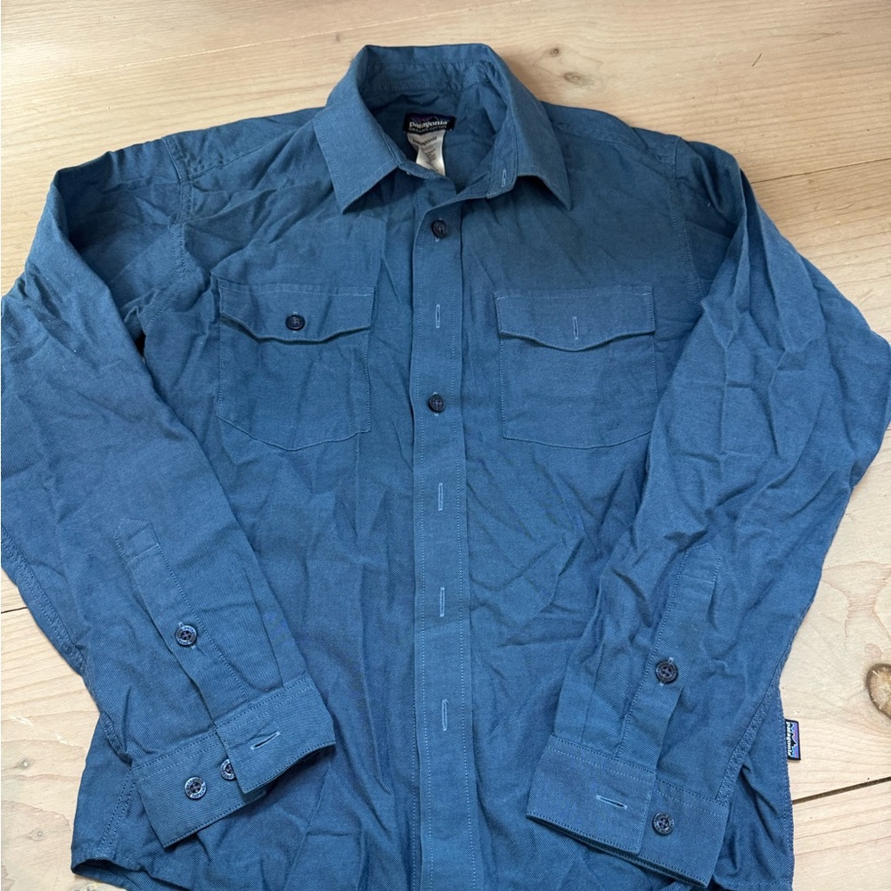 Men’s Patagonia flannel xs